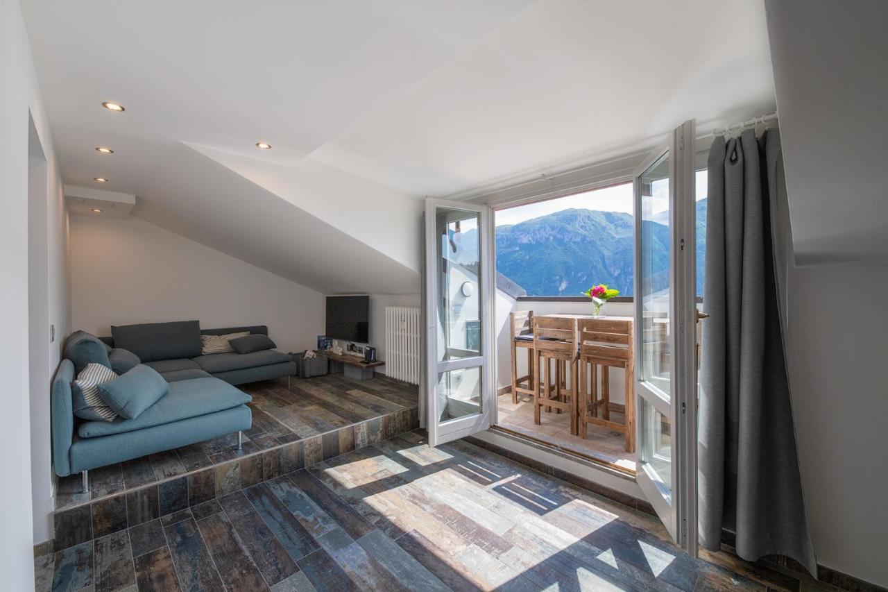Max Apartment Белладжо Экстерьер фото